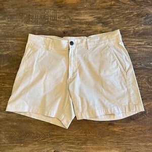 Good Threads 5 inch inseam shorts cream